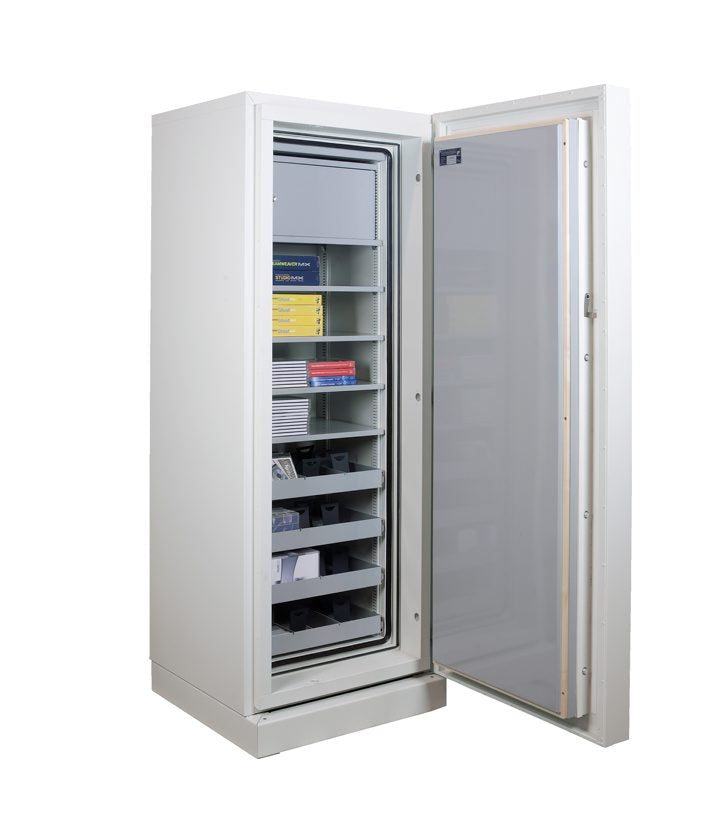 DataPlus Fire Resistant Data Media Safe Size 4